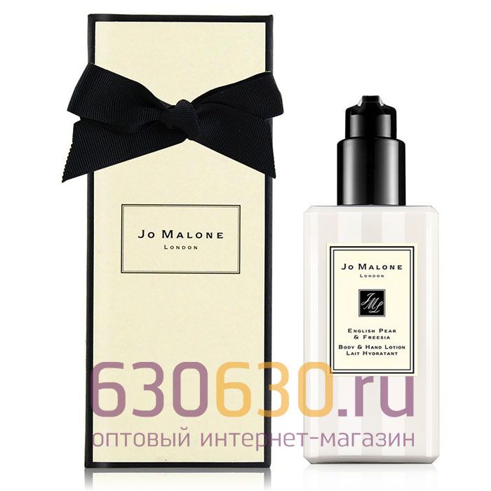 Парфюмированный лосьон для тела "English Pear & Freesia" Body & Hand Lotion Lait Hydratant 250 ml